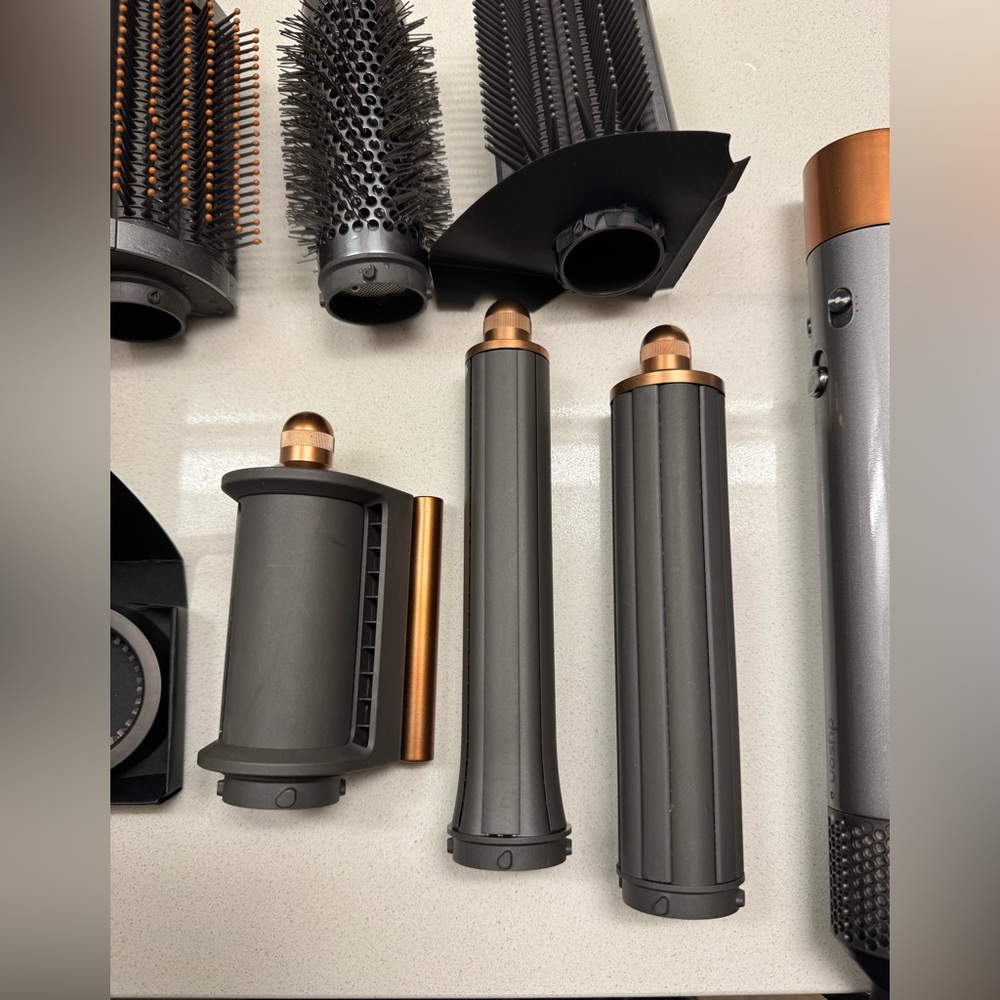 Dyson air wrap multi styler complete long - Picture 3 of 13